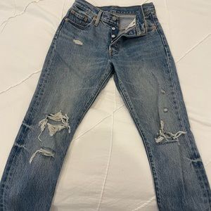 Levi 501 straight leg Jean. Originally purchased from aritzia
